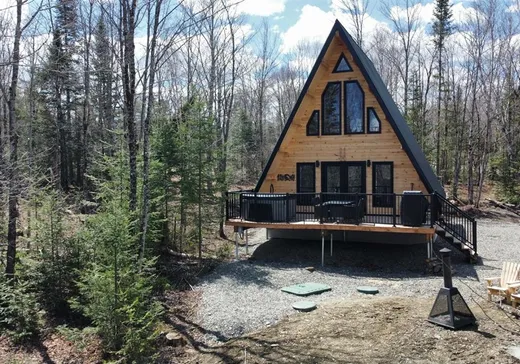 1 1/2 Storey for sale - 264 Route de l'Église, Notre-Dame-Des-Boies, J0B2E0