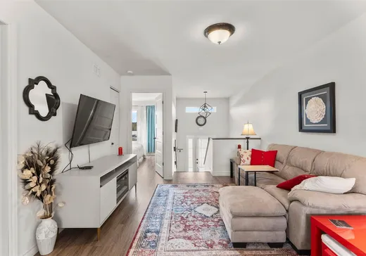 Maison à vendre - 479 Rue des Mille-Abeilles, Fleurimont, J1H 0K1