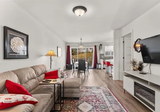 Maison à vendre - 479 Rue des Mille-Abeilles, Fleurimont, J1H 0K1