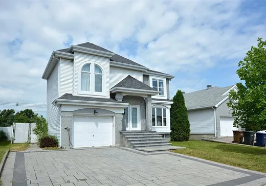 Maison à vendre - 4021 Rue Omer, Laval (Laval-Ouest), H7R 6A7