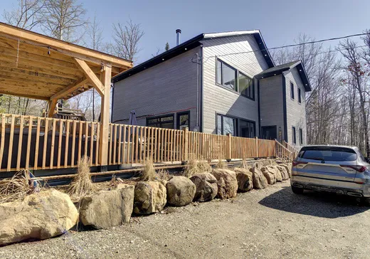 Maison à vendre - 757 Route 323 S., St-Remi-D'Amherst, J0T 2L0