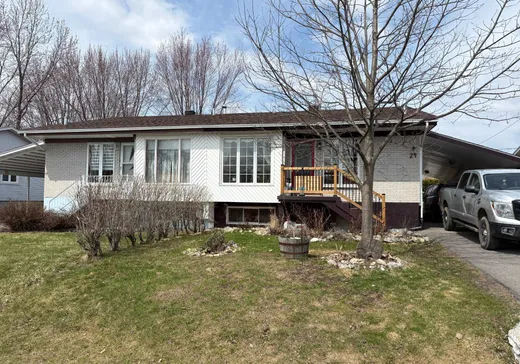 Two or more stories for sale - 24 Rue Amyot, Joliette, J0K3E0