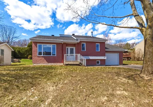 Maison à vendre - 396 Rue Julien, Deux-Montagnes, J0N 1M0