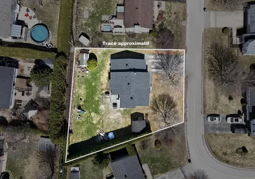 Maison à vendre - 396 Rue Julien, Deux-Montagnes, J0N 1M0