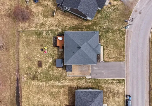 House for sale - 1945 Av. Antoine-Poliquin, Becancour, G9H 0R3