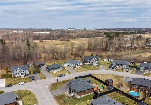 House for sale - 1945 Av. Antoine-Poliquin, Becancour, G9H 0R3