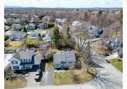 Maison à vendre - 1125 Rue Louis-N.-Audet, Sherbrooke, J1L 2C1