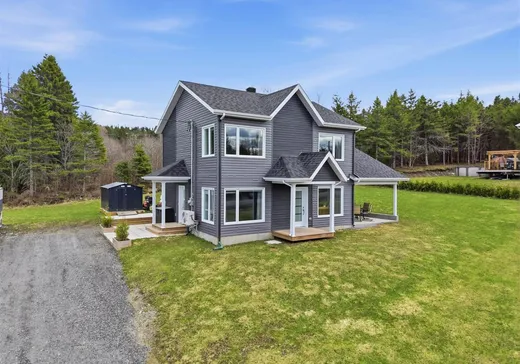 House for sale - 102 Rue Vaillant, Notre-Dame-Des-Boies, J0B 2E0