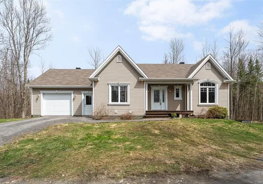 Bungalow for sale - 452 Ch. George-Bonnallie, Eastman, J0E1P0