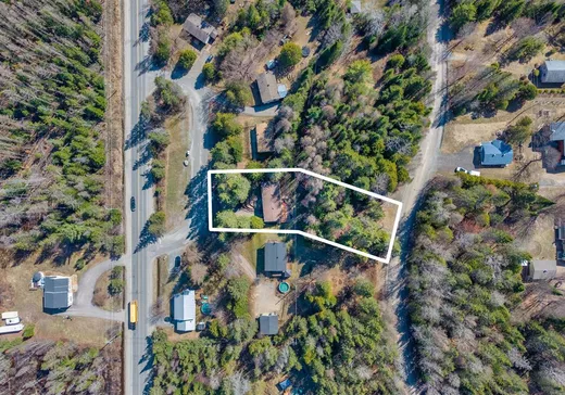 Maison à vendre - 789 Place Kavanagh, Mont-Tremblant, J8E 2P4