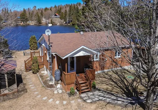 Maison à vendre - 12 Ch. du Lac-Adair, Saint-Hippolyte, J8A 3H5