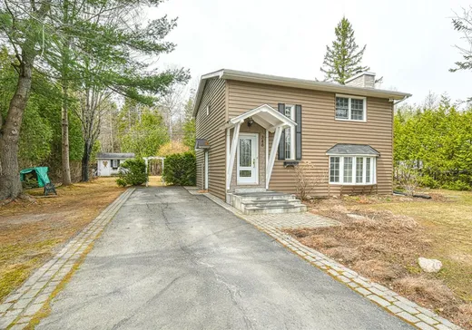 Maison à étages à vendre - 340 Rue des Plaines, Sainte-Adèle, J8B1P6