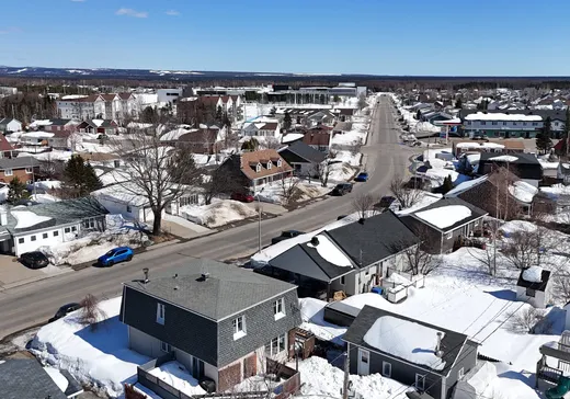 Maison à vendre - 94 Rue De La Vérendrye, Sept-Îles, G4R 4W9