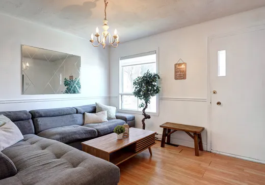 Maison à vendre - 10 Rue Migneault, Sainte-Thérèse, J7E 3C4