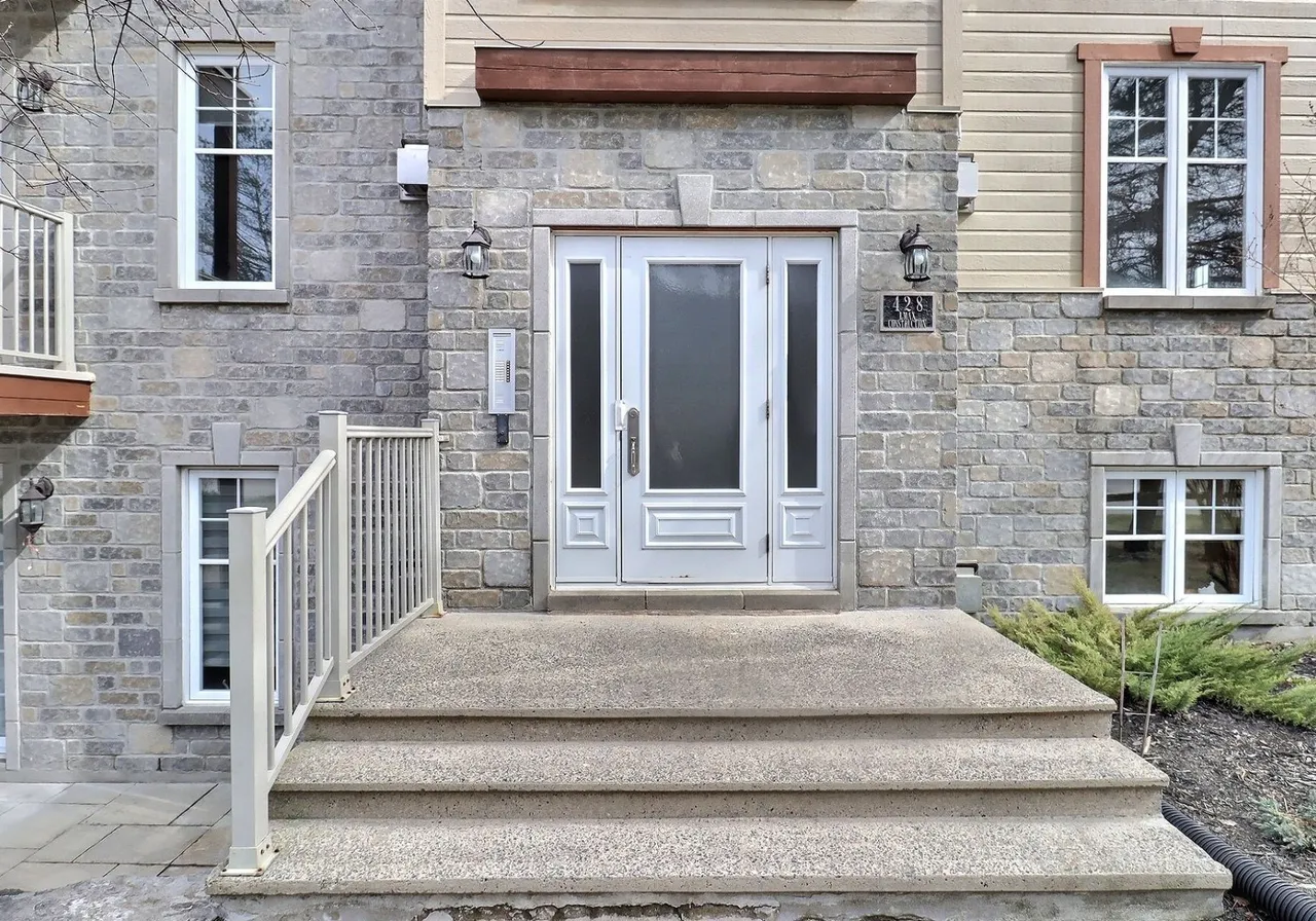 428 Rue Anne-Désirée-Godin — photo 1