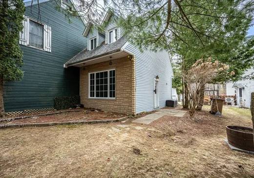 Maison à étages à vendre - 2390 Rue de la Carriole, Sainte-Adèle, J8B1Z9