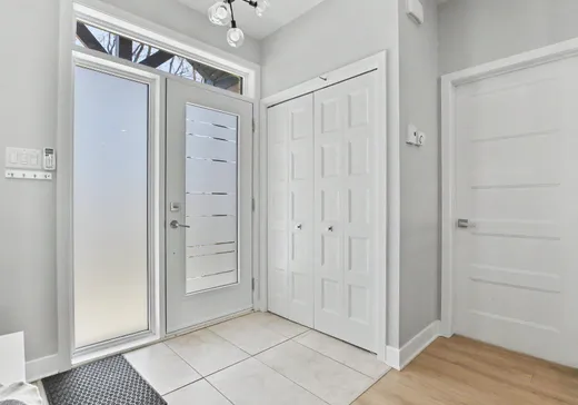Maison à vendre - 2949Z-2947AZ Rue des Érables, Sainte-Marthe-sur-le-Lac, J0N 1P0