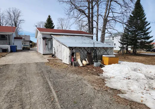 Maison à vendre - 377 Rue Principale, Matane, G0J 3N0
