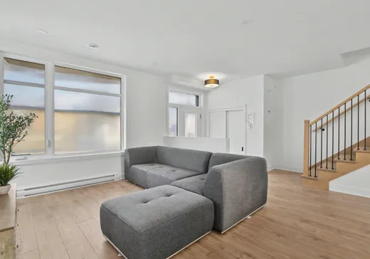 Maison à vendre - 471 Rue du Muscat, Sainte-Marthe-sur-le-Lac, J0N 1P0