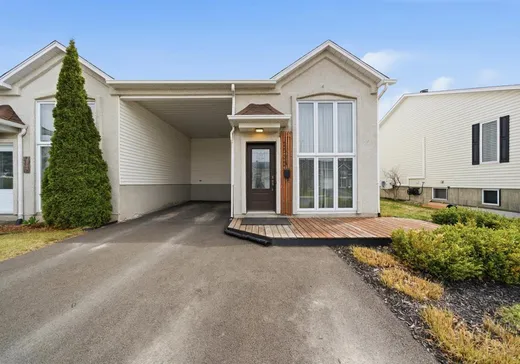 Paliers multiples à vendre - 2535 Rue des Grands-Ducs, Drummondville, J2C7K5