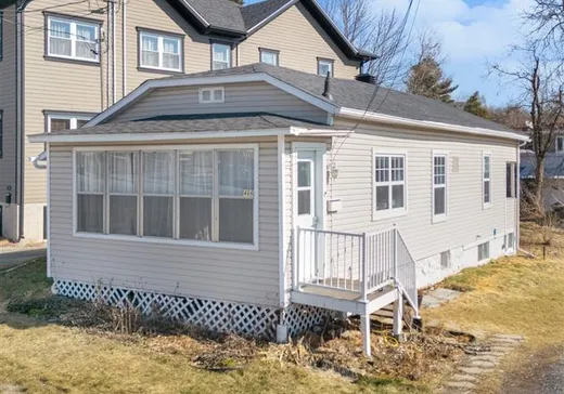 Bungalow for sale - 466 Rue de l'Assomption, Sherbrooke, J1E2M1