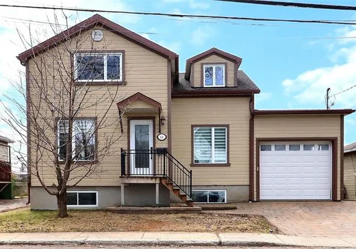 1 1/2 Storey for sale - 66 Rue St-Édouard, Lévis, G6V6G1