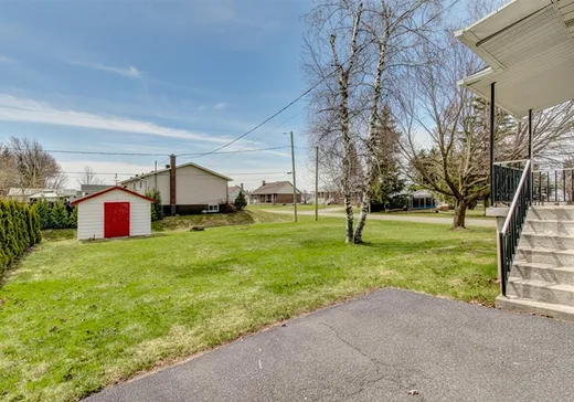 Maison à vendre - 45 Rue Léveillé, Yamaska, J0G 1W0
