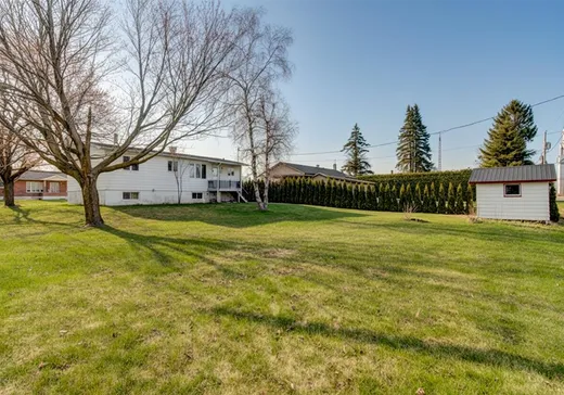 Maison à vendre - 45 Rue Léveillé, Yamaska, J0G 1W0