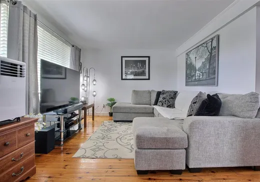 Maison à vendre - 218 Rue Wolfe, Maniwaki, J9E 1S5