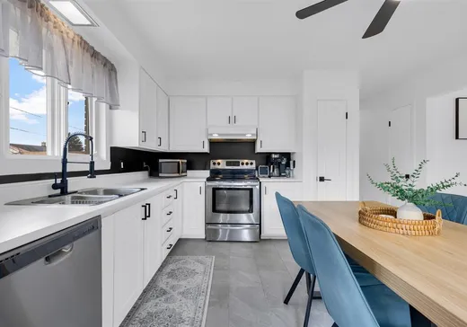 Maison à vendre - 324 Rue Armand-Frappier, Salaberry-de-Valleyfield, J6T 4L8