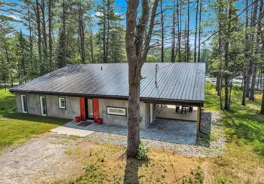Maison à vendre - 105 Ch. Val-Nature, Val-des-Bois, J0X 3C0