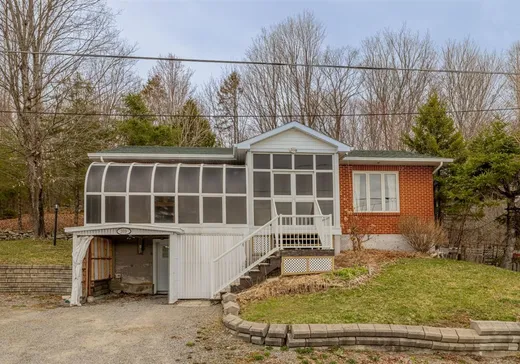 Bungalow à vendre - 309 Rue Lafontaine, St-Ubalde, G0A4L0