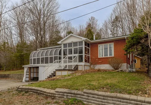 Maison à vendre - 309 Rue Lafontaine, St-Ubalde, G0A 4L0