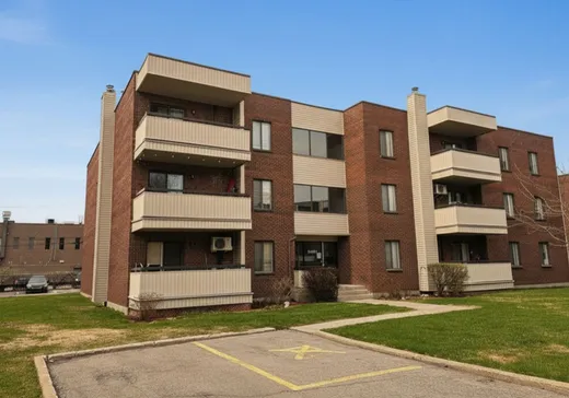 Condo à vendre - 13081 Rue Forsyth, Montréal (Pointe-aux-Trembles), H1A 4C2
