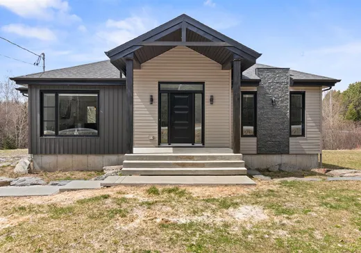 Bungalow à vendre - 3790 10e Rang, Frontenac, G6B2S3