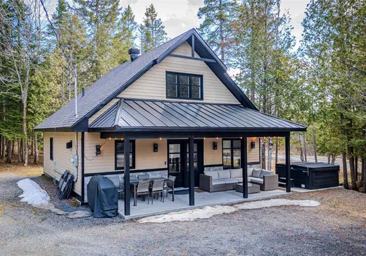 Bungalow à vendre - 17 Ch. des Nénuphars, Lac-Etchemin, G0R1S0