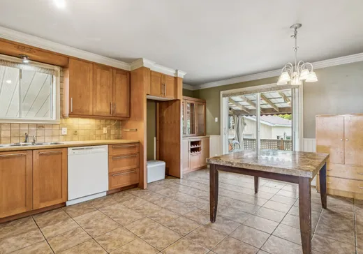 Maison à vendre - 575 Av. de Grande-Île, Salaberry-de-Valleyfield, J6S 3N5