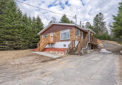 Maison à vendre - 315 Ch. de Ste-Marguerite, Sainte-Marguerite-du-Lac-Masson, J0T 1L0