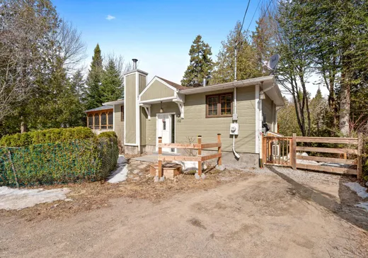 Maison à vendre - 182 Mtée des Cèdres, St-Adolphe d'Howard, J0T 2B0