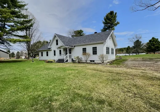 House for sale - 783 Route Missisquoi, Bolton-Est, J0E 1G0