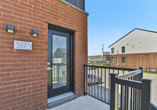 Condo à vendre - 3175 Rue André, Sainte-Marthe-sur-le-Lac, J0N 1P0
