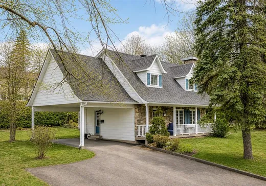 Maison à étages à vendre - 1135 Rue Malouin, Sherbrooke, J1J3C1
