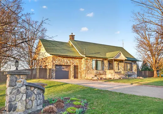 Bungalow for sale - 2698 Rue Bernier, Orford, J1X0R3