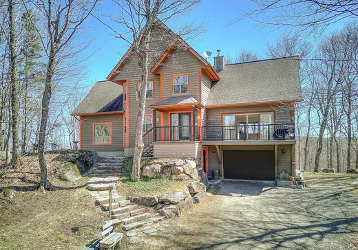 Maison à étages à vendre - 100 Rue des Pentes, Mont-Blanc, J0T2G0