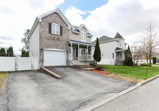 Two or more stories for sale - 107 Rue Pierre-Raimbault, Terrebonne, J6V1L7