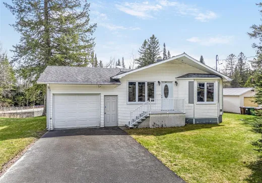 Bungalow à vendre - 33 Rue Côté, Wotton, J0A1N0