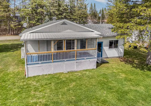 Maison à vendre - 33 Rue Côté, Wotton, J0A 1N0