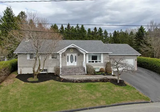 Bungalow for sale - 207 Rue des Orchidées, Coaticook, J1A3C2