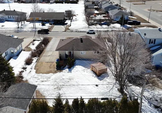 Maison à vendre - 3 Rue Couillard, Sept-Îles, G4R 1G2
