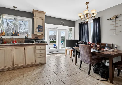 Maison à vendre - 124 3e Avenue, Notre-Dame-des-Prairies, J6E 1P7